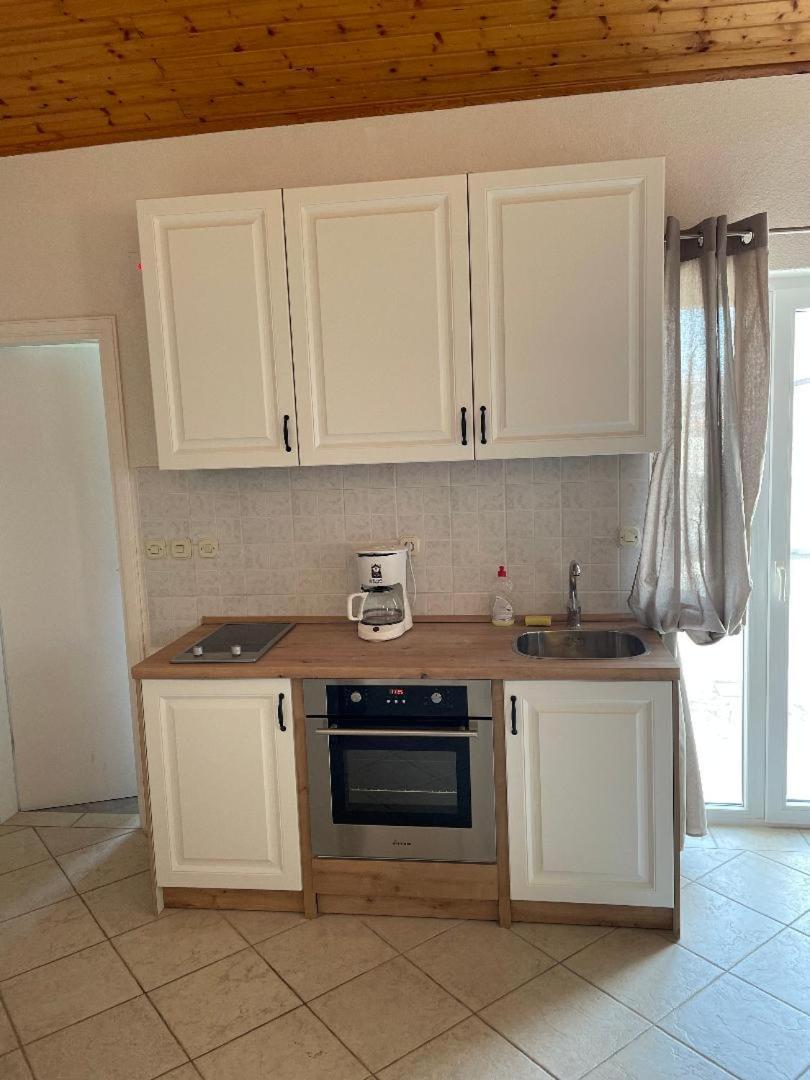 Apartment Gordana Vir Exterior photo